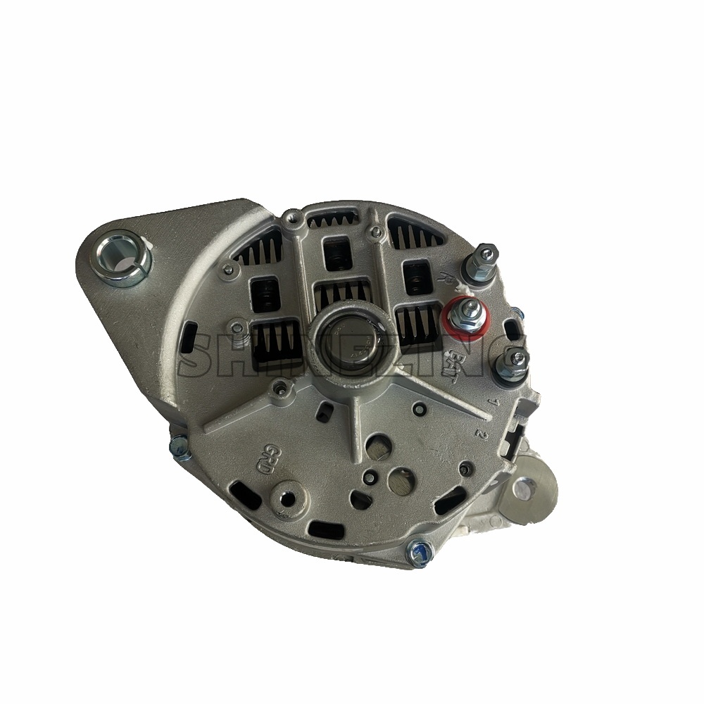 Hot Selling Diesel QSB6.7 6BT Engine 24V/70A Alternator 3935530 - 图片 7