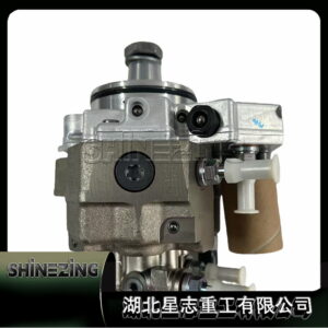 Construction Machinery Excavator Diesel ISF3.8 Engine Parts Fuel Pump 0445020150