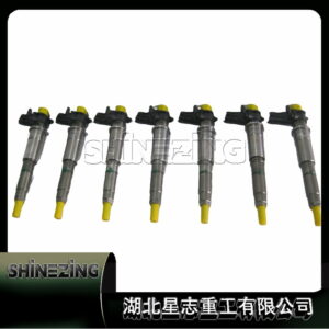 Machinery Parts Truck Diesel Engine Fuel Injector 0445115007